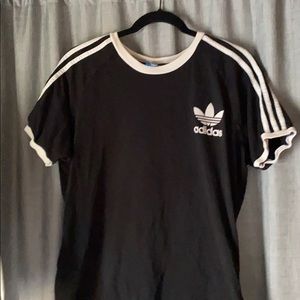 Black adidas t-shirt